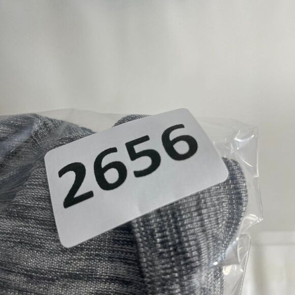 KEREN hart Gray Metallic Women S‎ Sequined Plunge Blouse - Picture 9 of 9